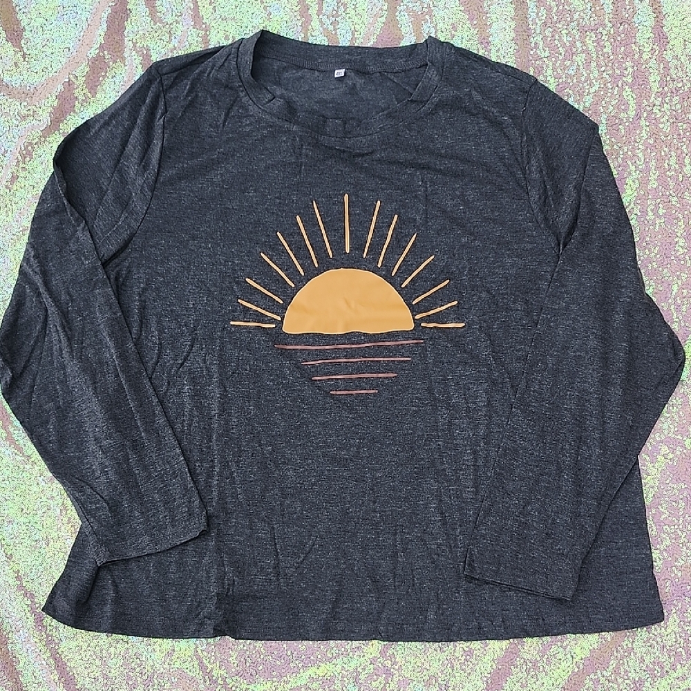 Charcoal Long Sleeve Shirt with Sun Setting Graphic 4xl Nice!